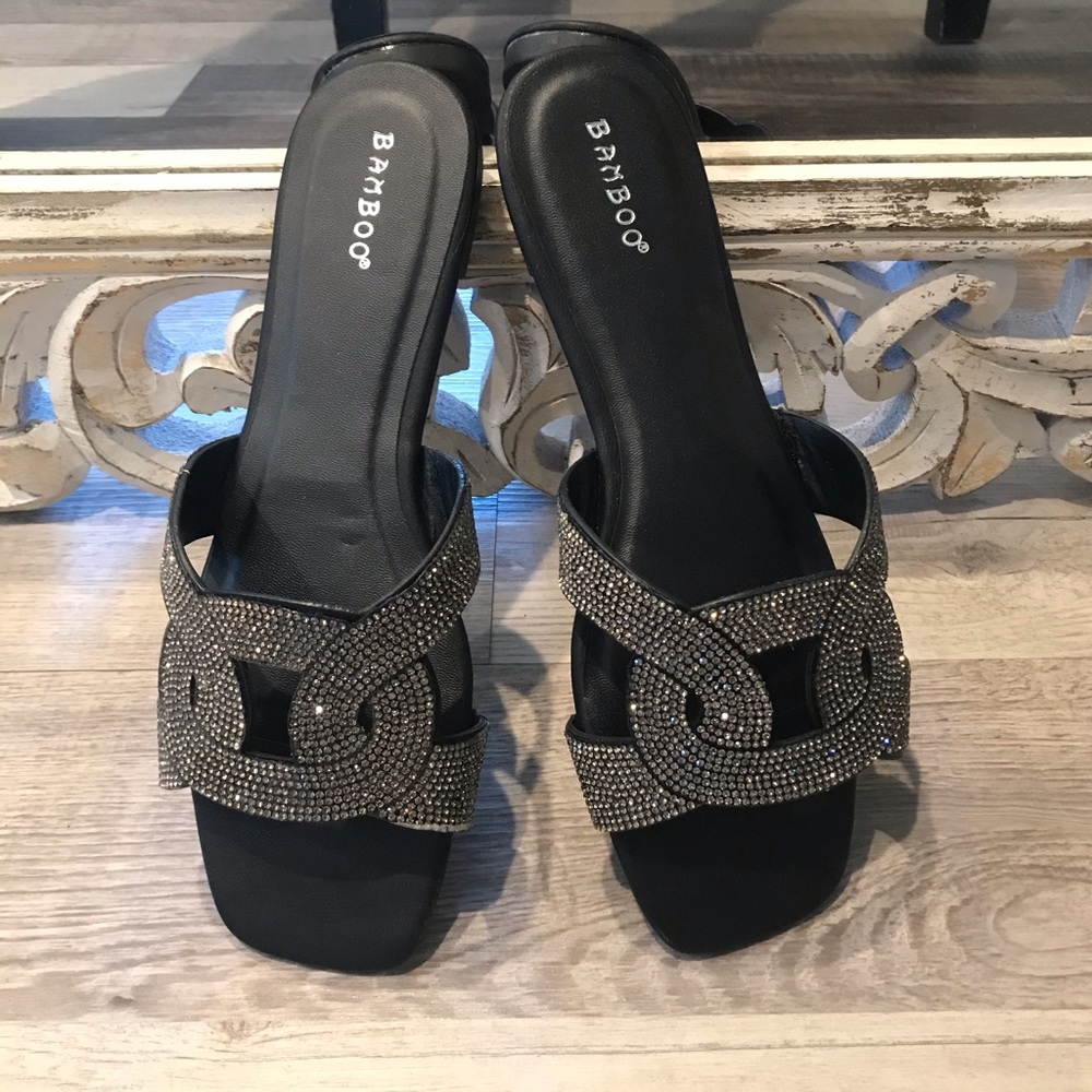 Poolside Sandal in black - Picture 3 of 8